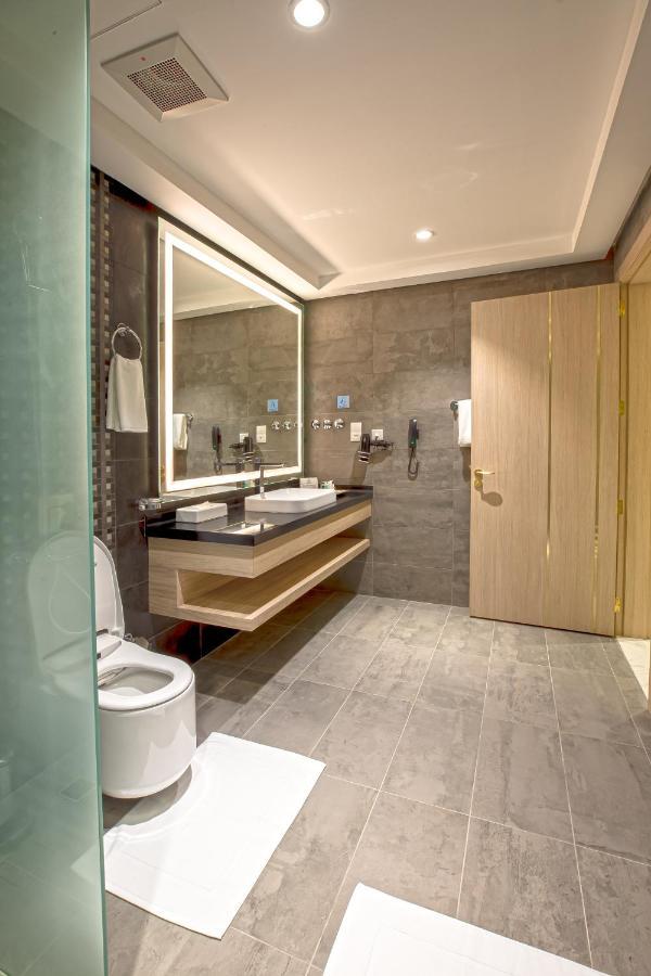 Green Park Hotel Doha Dış mekan fotoğraf