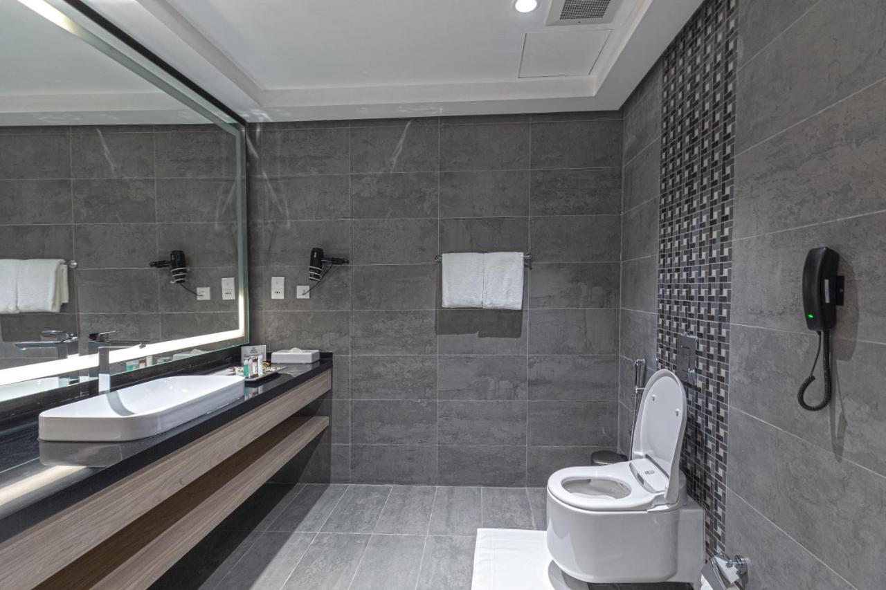 Green Park Hotel Doha Dış mekan fotoğraf