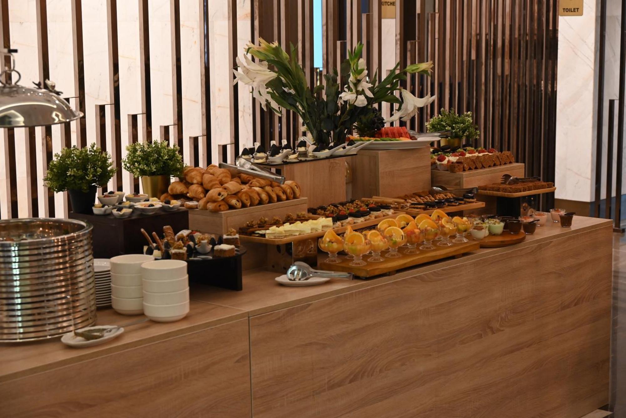 Green Park Hotel Doha Dış mekan fotoğraf