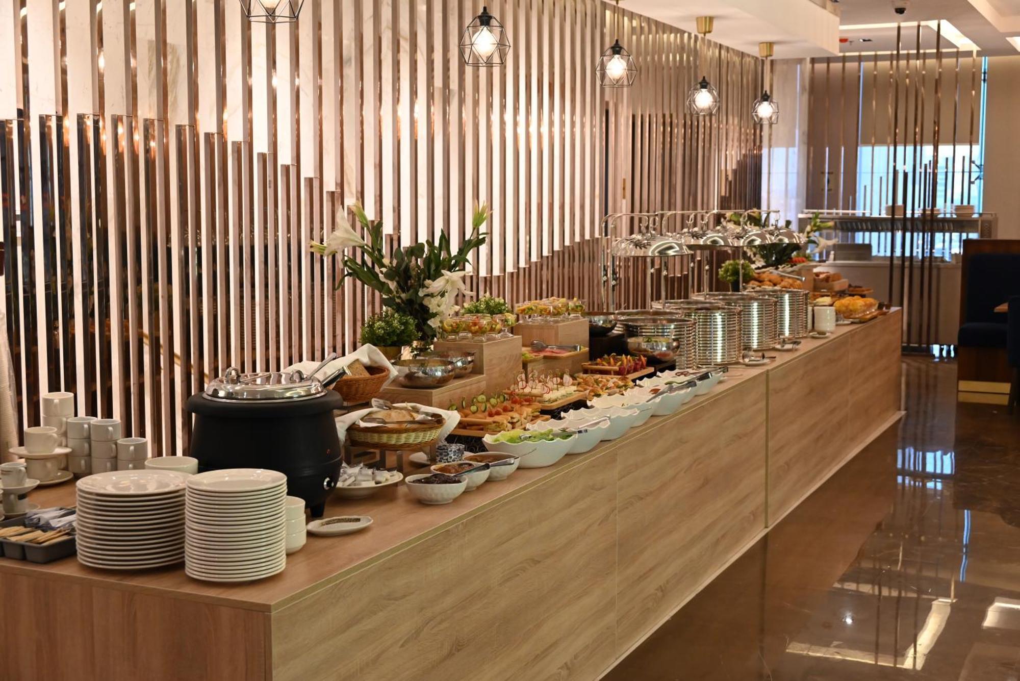 Green Park Hotel Doha Dış mekan fotoğraf